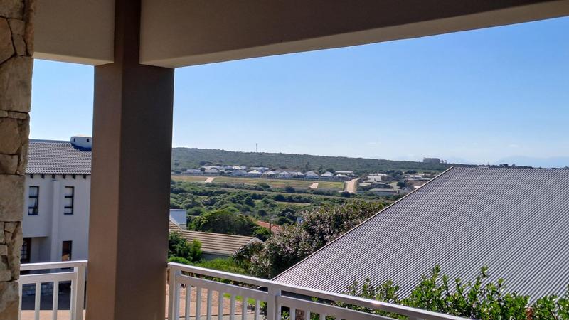 4 Bedroom Property for Sale in Stilbaai Wes Western Cape